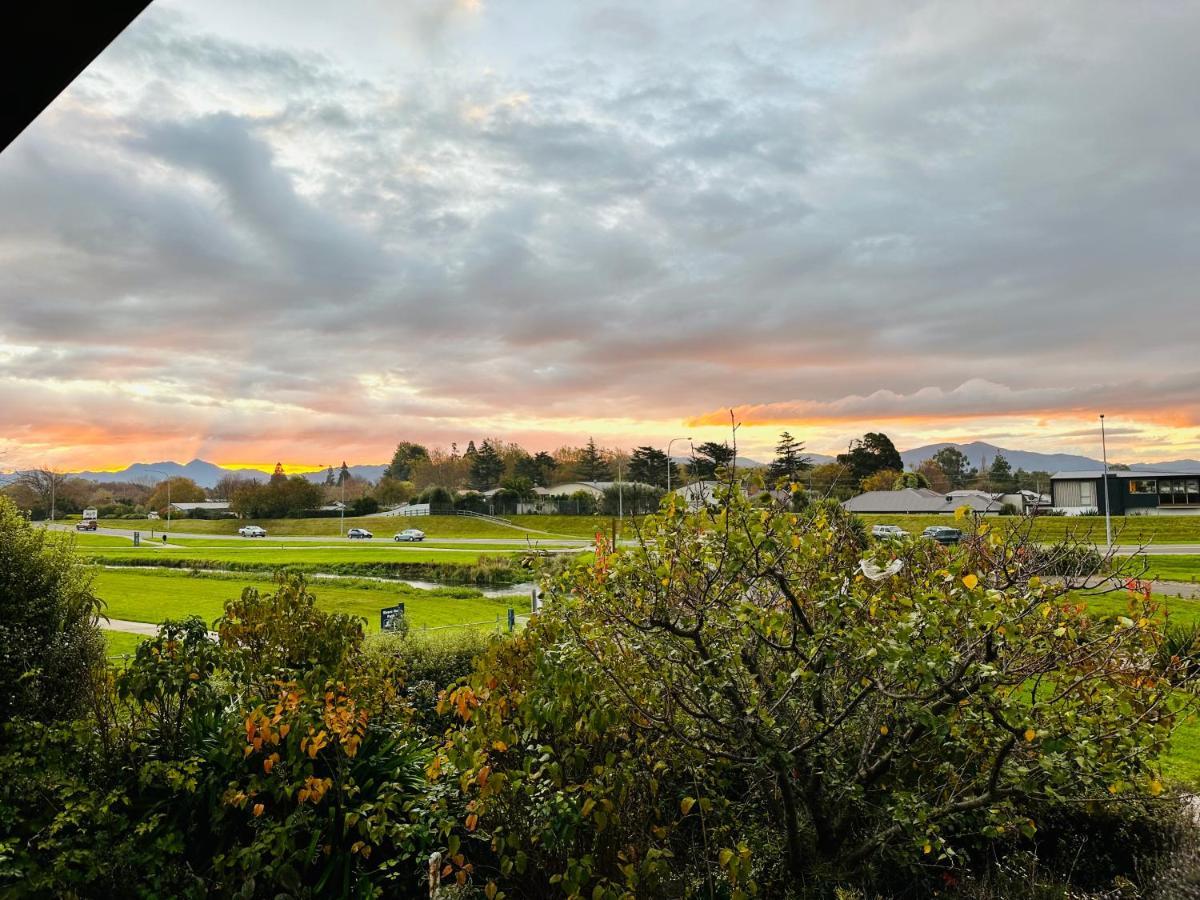 River Cottage Blenheim Esterno foto